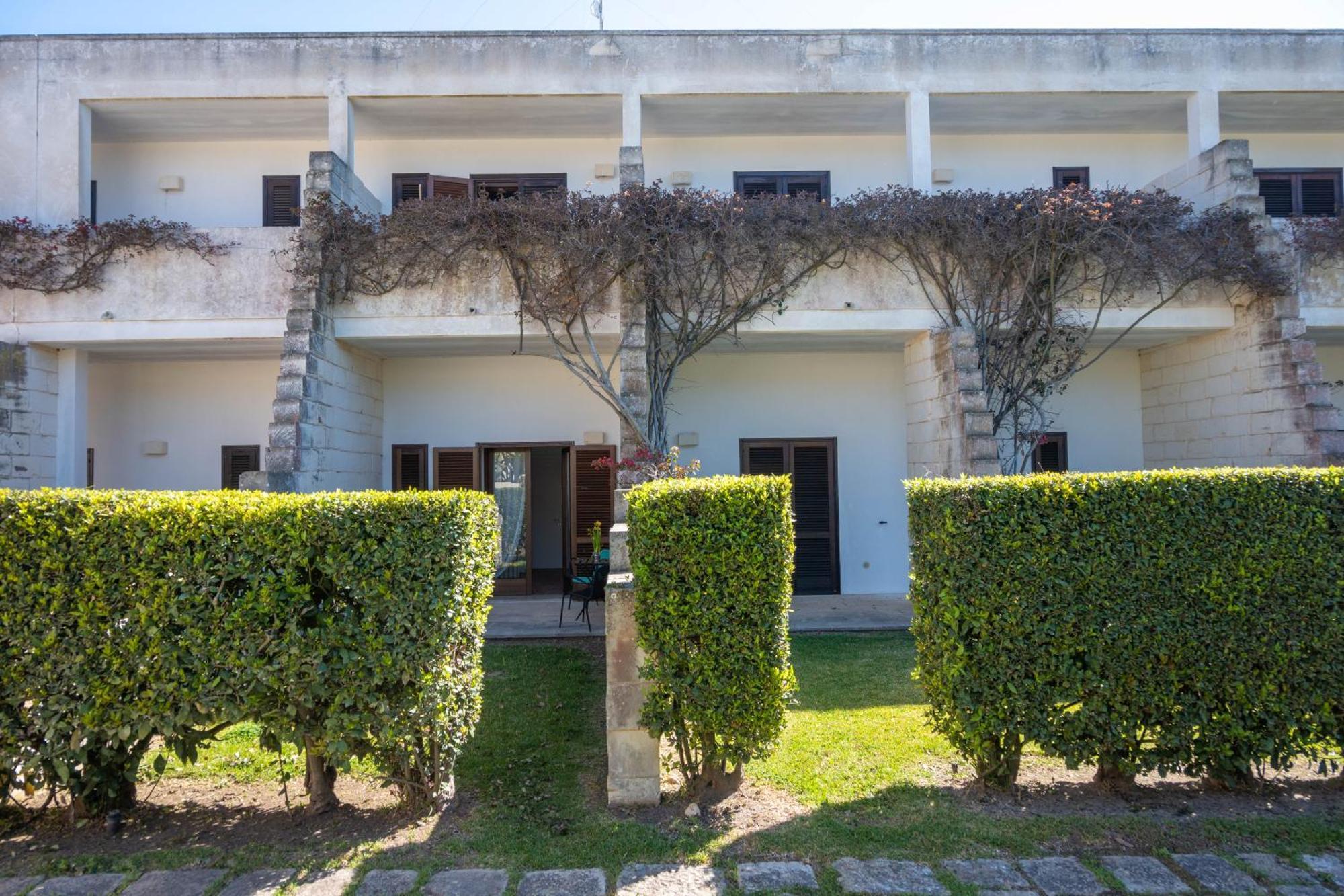 Agriturismo Masseria Del Bosco Makyva Borgagne Exterior foto